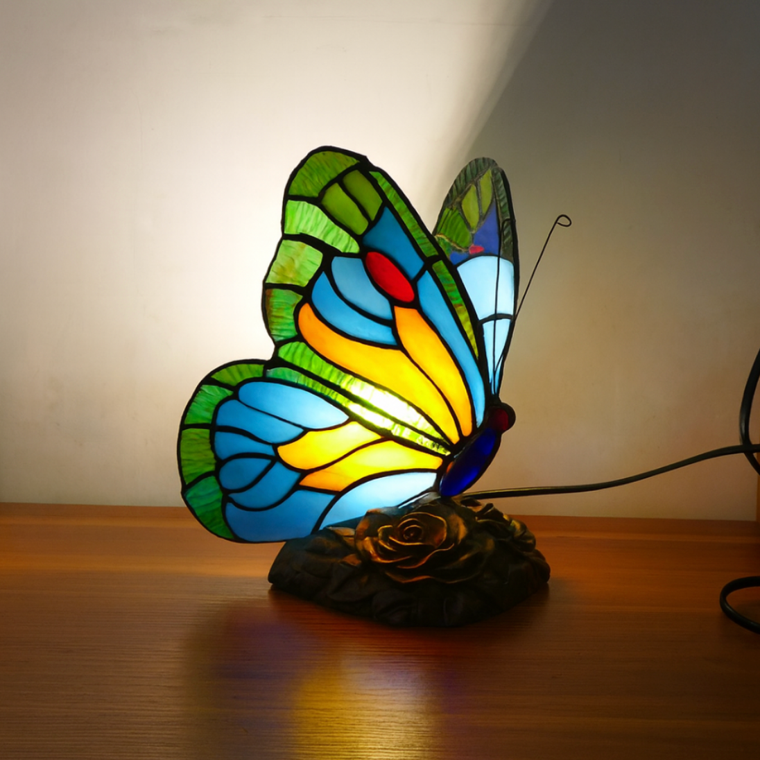 Skulpturert Blå Sommerfugl Lampe